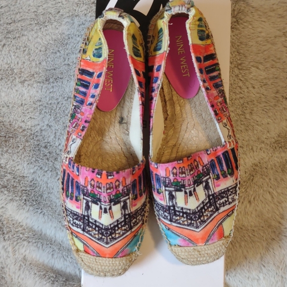 Flat printed Espadrilles - Picture 1 of 5